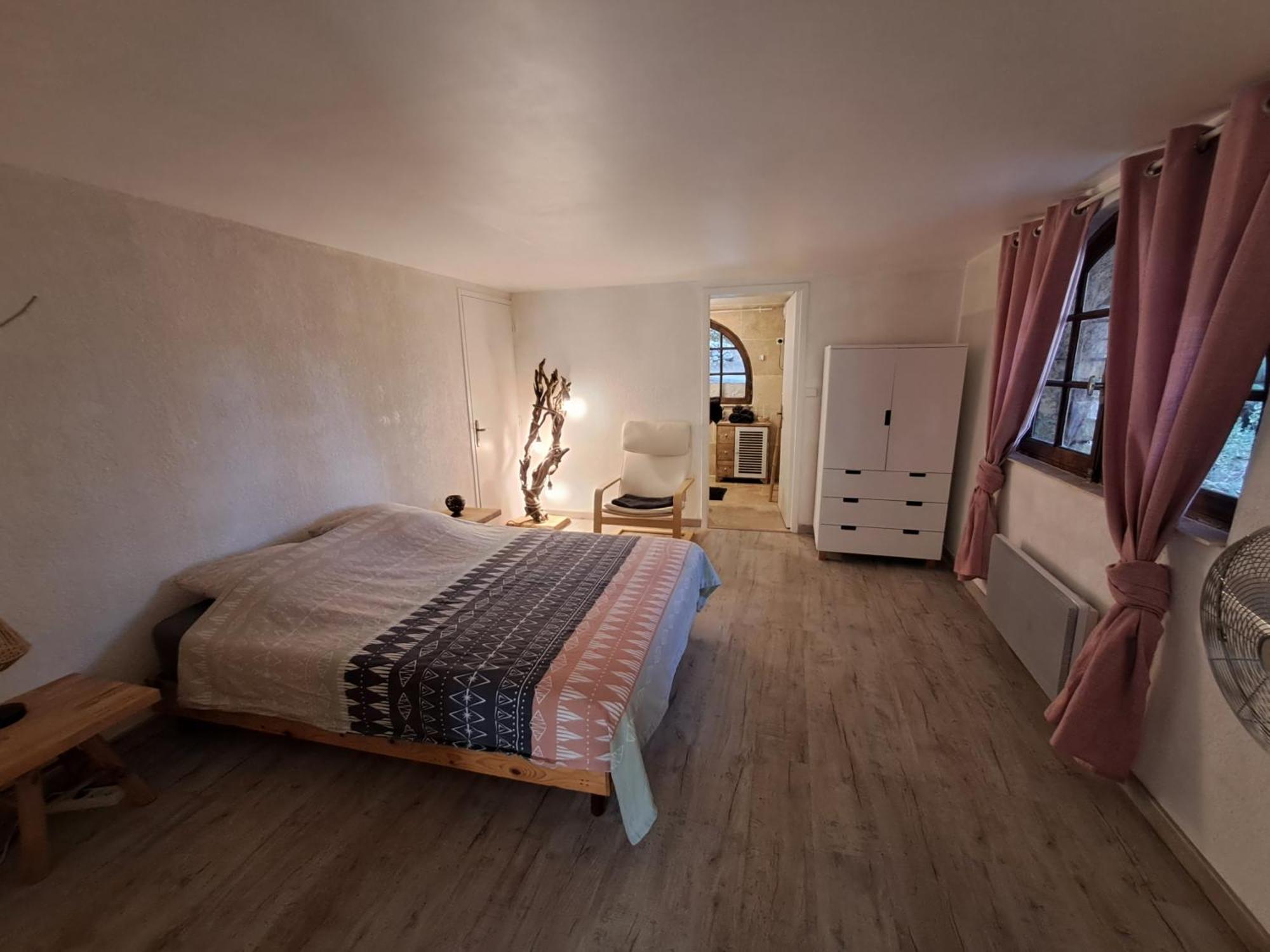 Bas De Au Chant Des Cigales Apartment